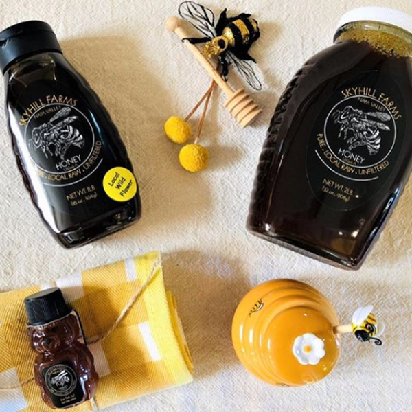Queen Jar 2 lbs, Skyhill Farms Honey 