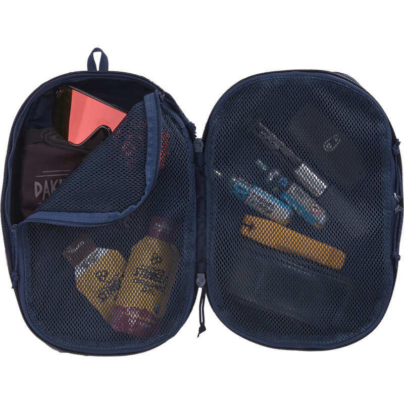 Black Hole Cube Medium, Patagonia Black Hole Cube Medium interior with gear