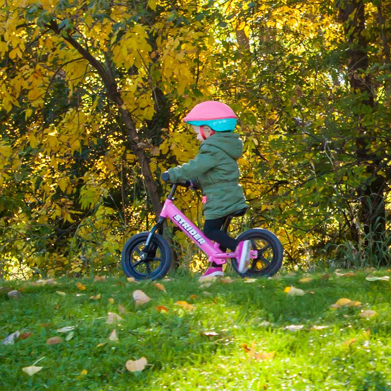 Strider Sport Pink, Strider Strider Sport Pink with kid