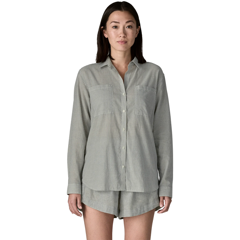 Women's Lightweight A/C Buttondown, Patagonia Women's Lightweight A/C Buttondown Front