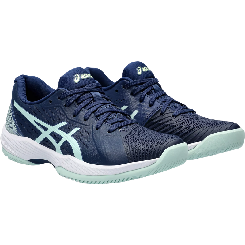 Women's Solution Swift FF, Asics Women's Solution Swift FF 3/4 view
