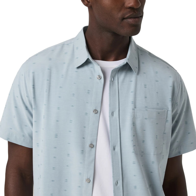 Men's Short Sleeve Bridge Button Down, Vuori Men's Short Sleeve Bridge Button Down Collar