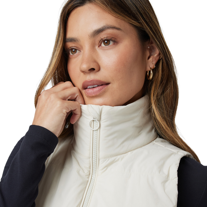 Women's Canyon Insulated Vest, Vuori Women's Canyon Insulated Vest collar detail