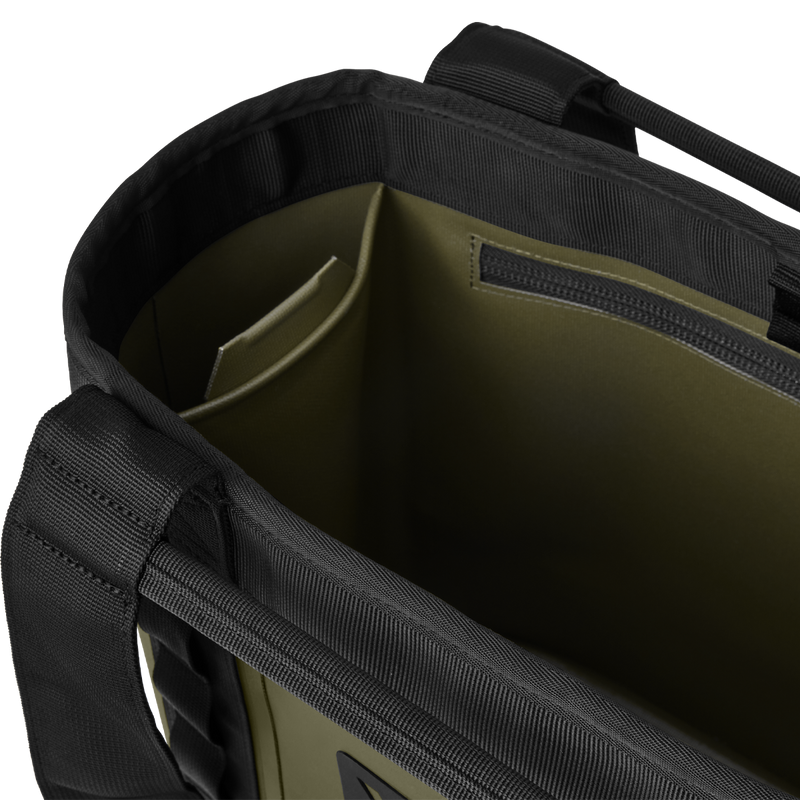 Camino Carryall 20 Tote Bag, Yeti 20 Carryall Tote Bag divider closeup