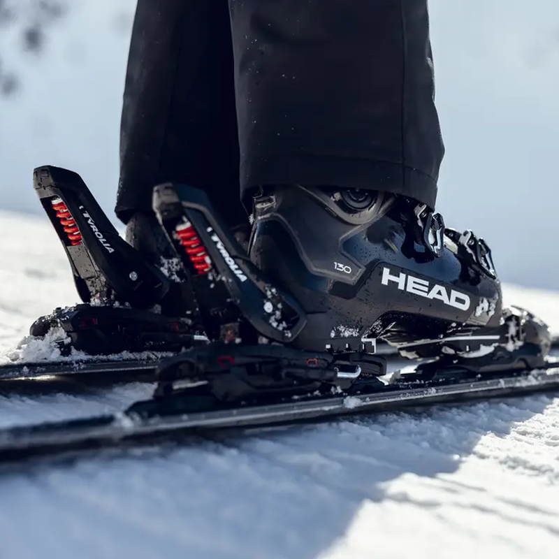 Protector PR 13 GW, Tyrolia Protector PR 13 GW on skis