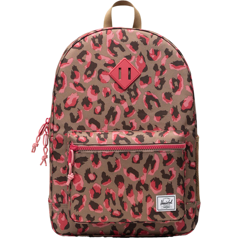Youth Heritage Standard 26 L, Featured Image