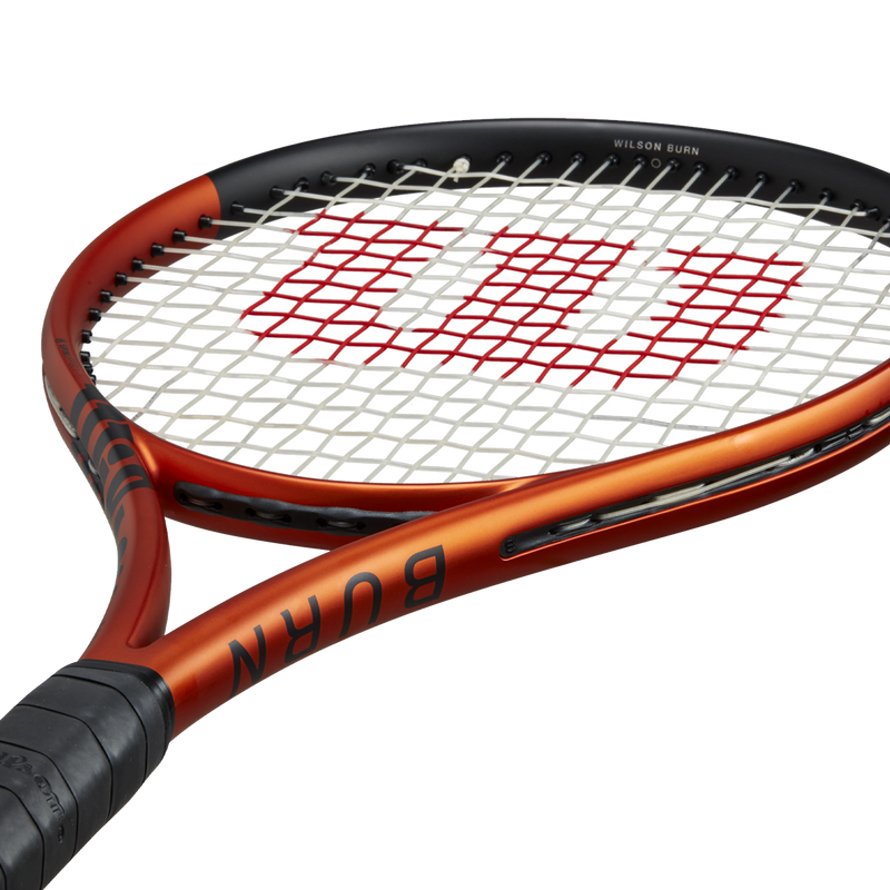 Wilson Burn 100LS v5 Racket Demo, Wilson Burn 100LS v5 side angle