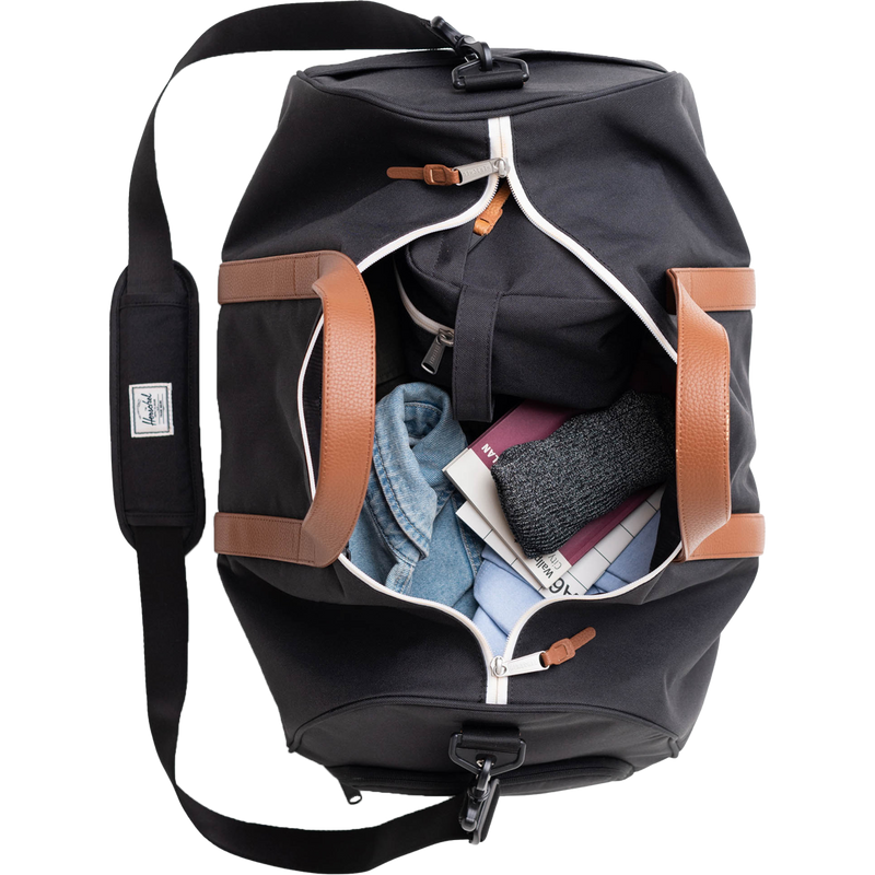 Novel Duffle, Herschel Novel Duffle inside