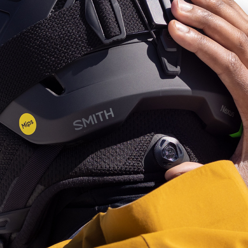 Nexus MIPS Round Contour Fit, Smith Sport Optics Nexus MIPS Round Contour Fit adjustment