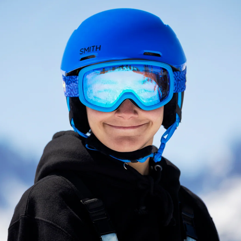 Youth Snowday, Smith Sport Optics Youth Snowday on rider
