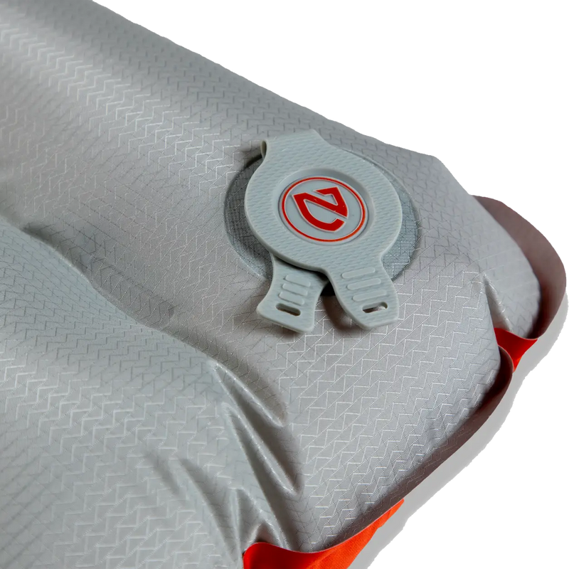 Tensor All-Season Regular, Nemo Tensor All-Season Regular valve closedNemo Tensor All-Season Long Wide valve