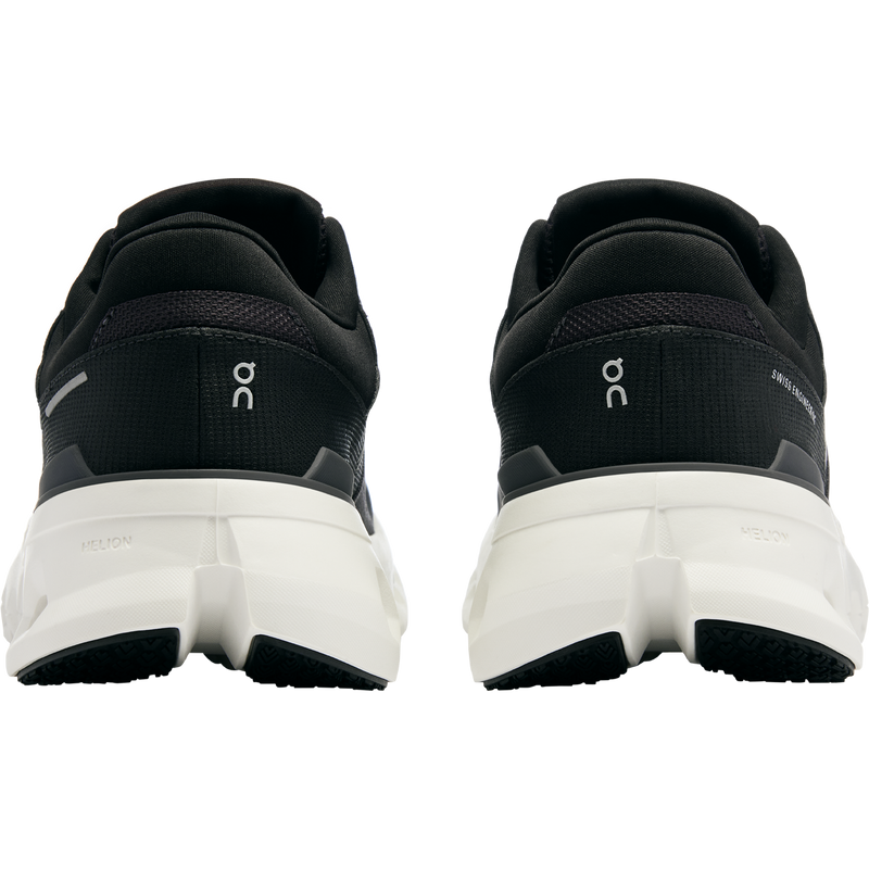 Men's Cloudrunner 2 Wide, On Men's Cloudrunner 2 heels