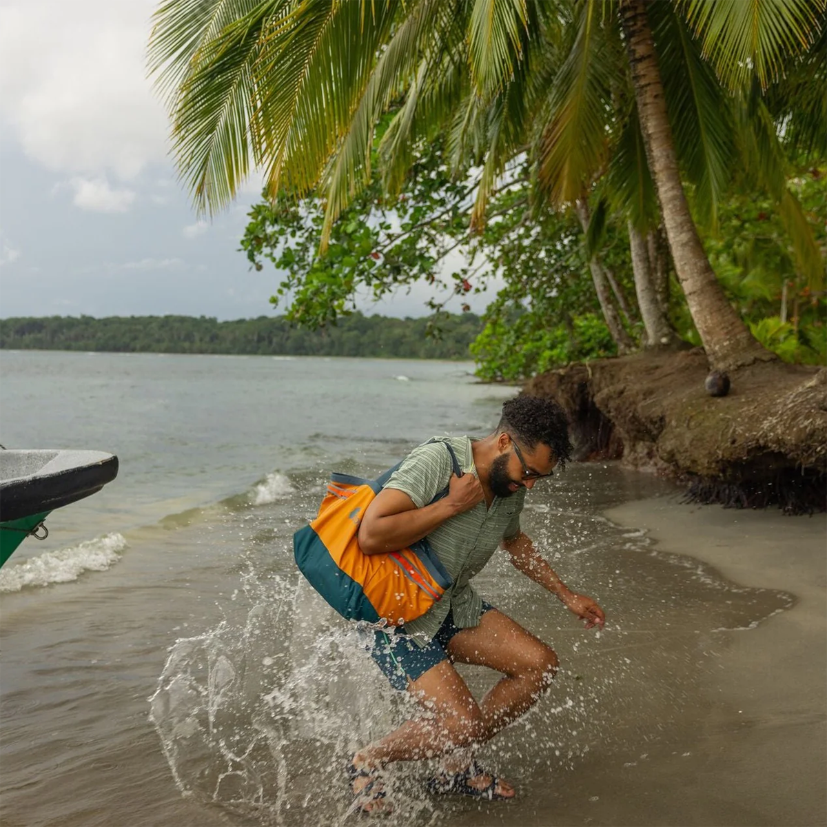 Allpa 60L Gear Hauler Tote alternate view