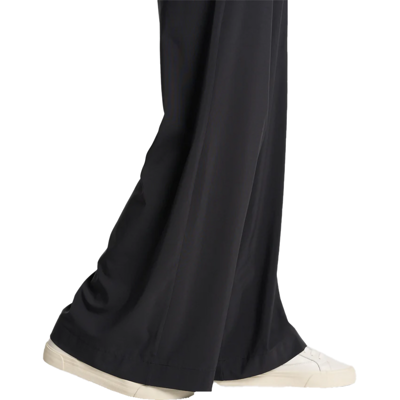 Women's Villa Wideleg, Vuori Women's Villa Wideleg in Black cuff