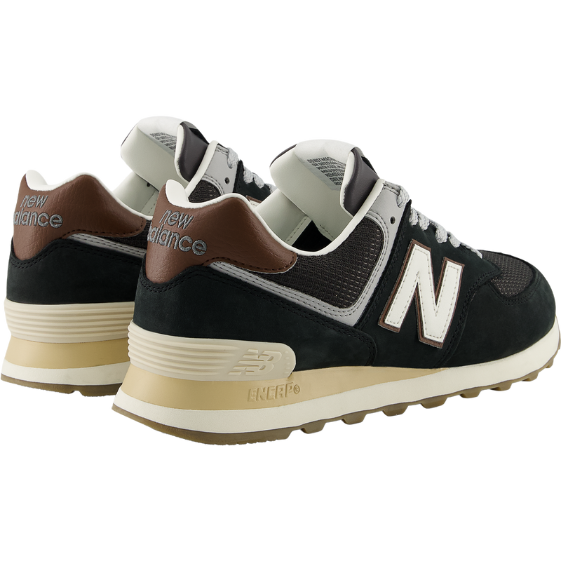574, New Balance 574 3/4 view heels pair