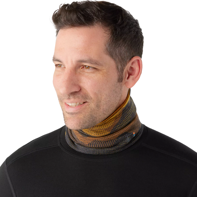 Thermal Merino Reversible Neck Gaiter, Smartwool Thermal Merino Reversible Neck Gaiter on neck