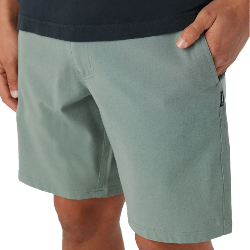 Men's Reserve Light Check 19", O'neill O'Neill Men's Reserve Light Check 19" in OLV-Dark Olive front left