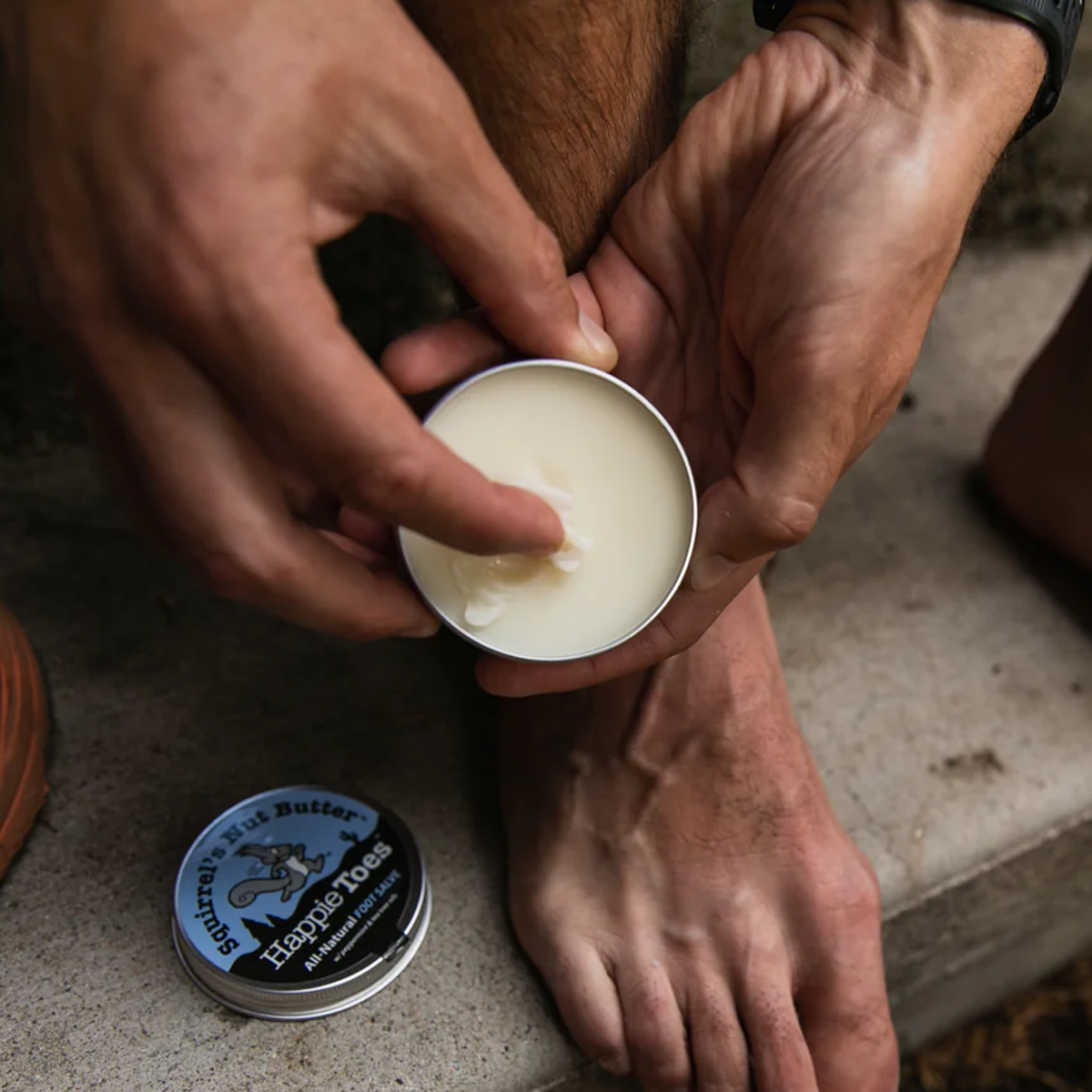 Happie Toes Tin 2 oz alternate view