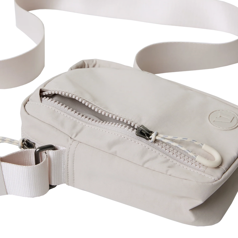 All Around Crossbody, Vuori All Around Crossbody side