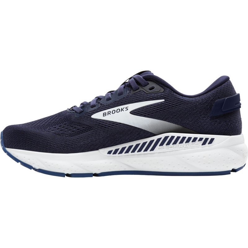 Men's Beast 24 Extra Wide, Brooks Beast 24 4E side