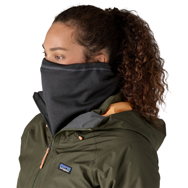 R1 Daily Neck Gaiter, Patagonia R1™ Daily Neck Gaiter on face