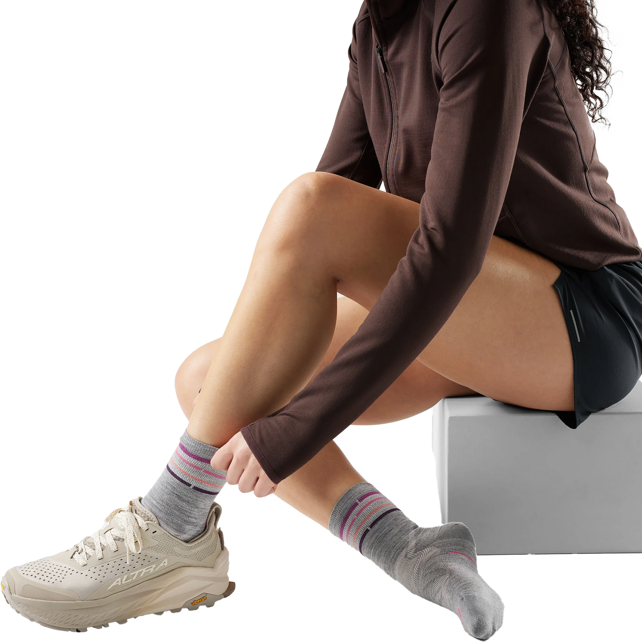 Women's Run Zero Cushion Mid Crew alternate view