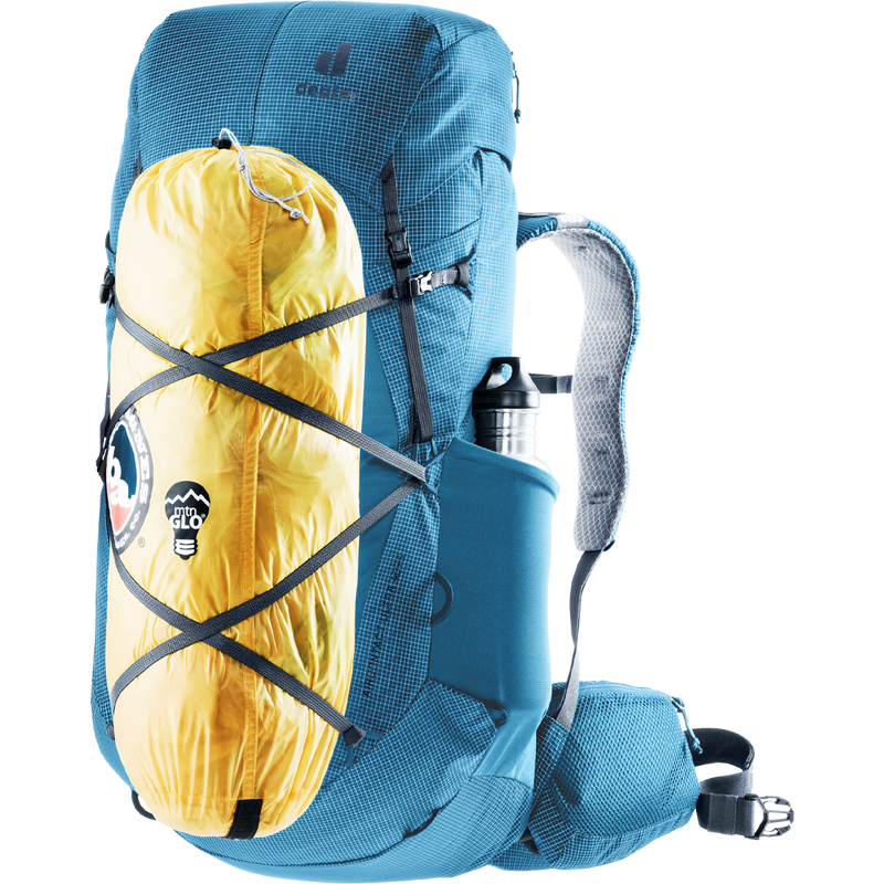 Aircontact Ultra 40+5, Deuter Aircontact Ultra 40+5 with tent