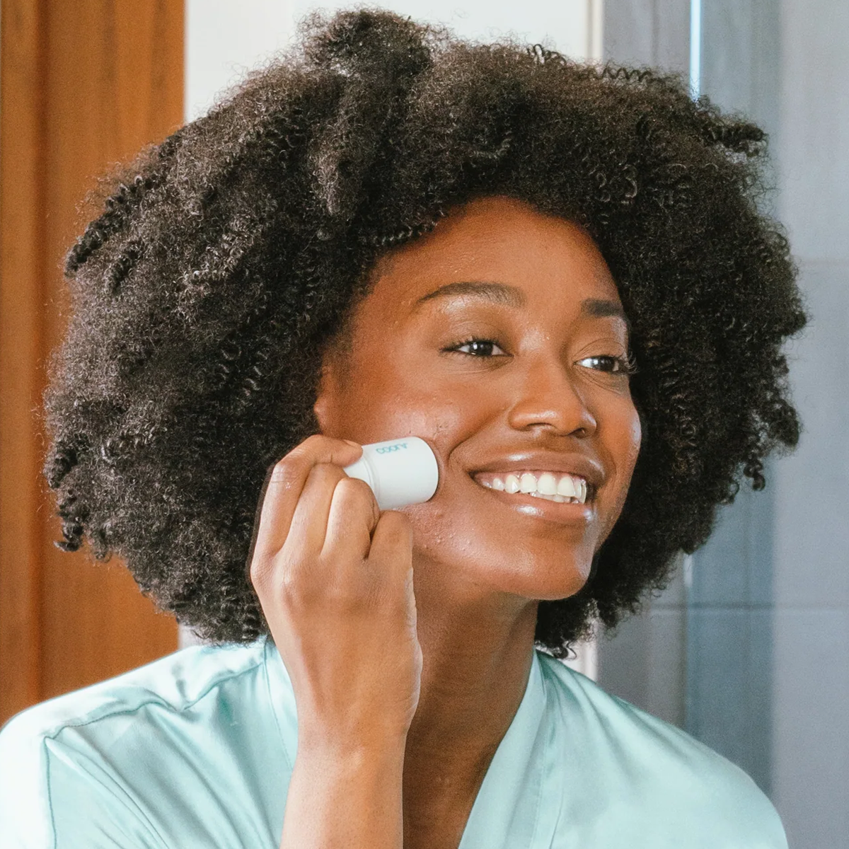 Refreshing Water Hydration Stick Organic Face Sunscreen SPF 50 alternate view