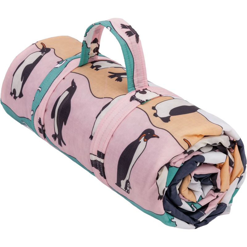 Puffy Picnic Blanket, Featured Image