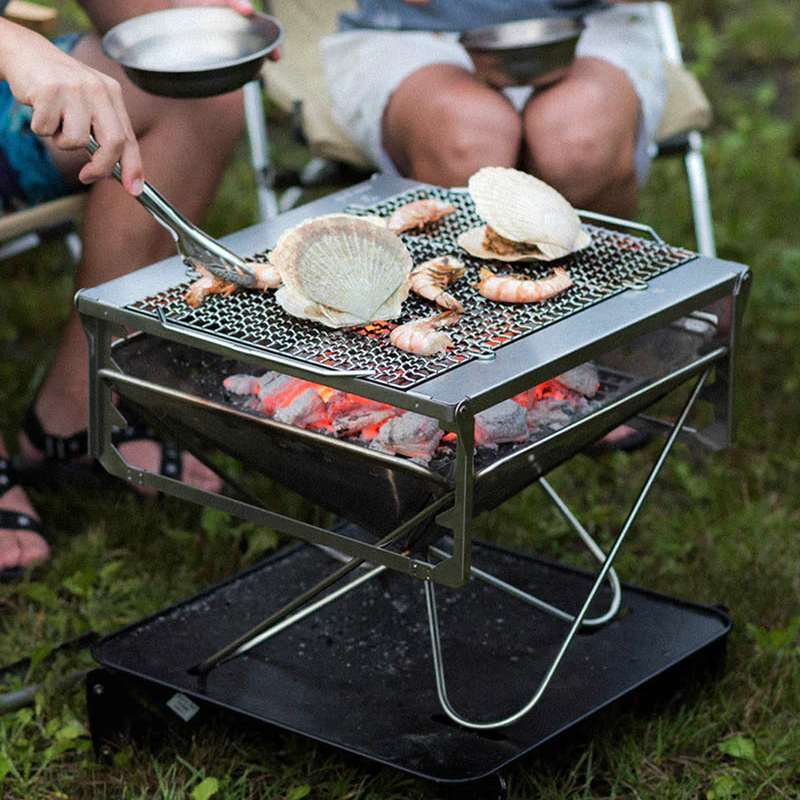 Takibi Fire & Grill, Snow Peak Takibi Fire & Grill at camp