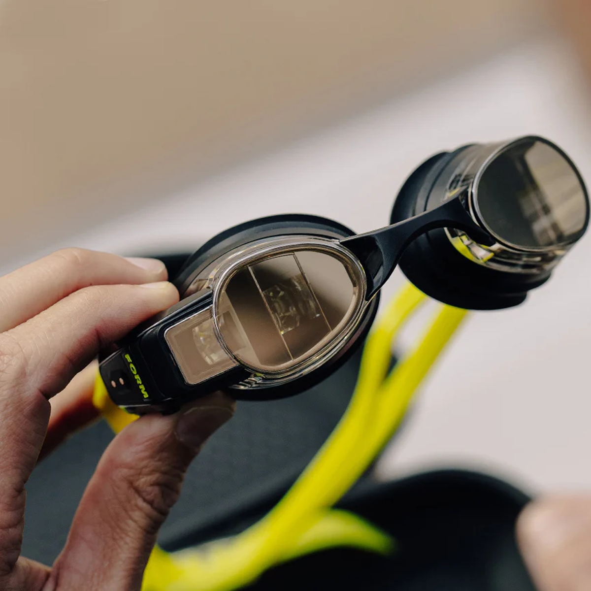 FORM Smart Swim 2 Goggle Demo alternate view