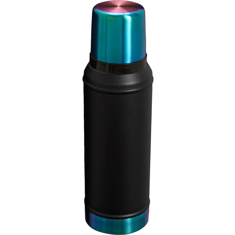 Black Chroma Legendary Classic Bottle 1 Qt, Stanley Black Chroma Legendary Classic Bottle 1 Qt back