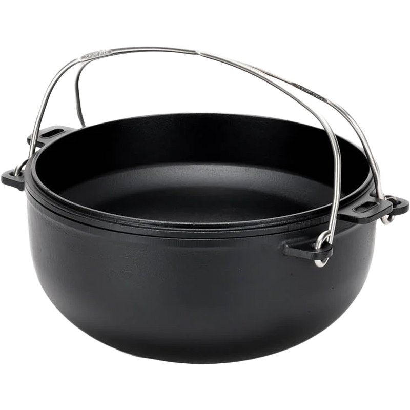 Japanese Cast Iron Oven, Snow Peak Cast Iron Oven with skillet on top