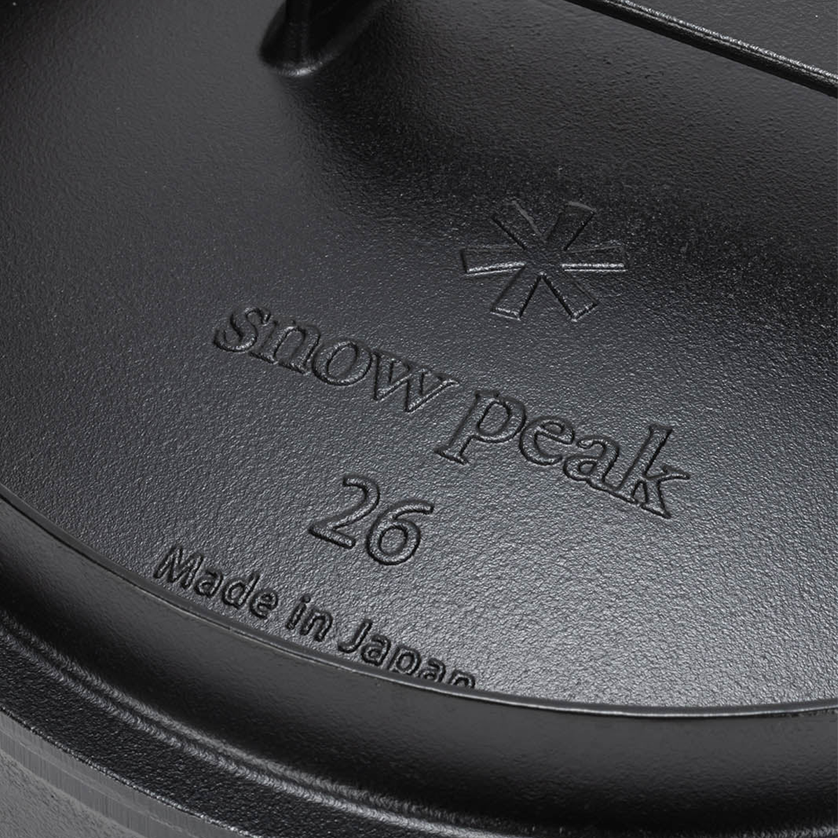 Japanese Cast Iron Oven alternate view