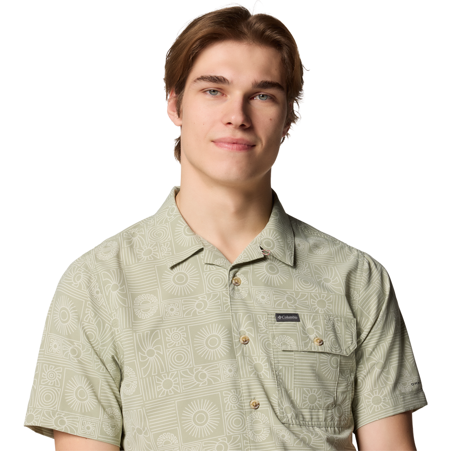 Men's Tech Trail Utility Print Woven Short Sleeve Shirt alternate view