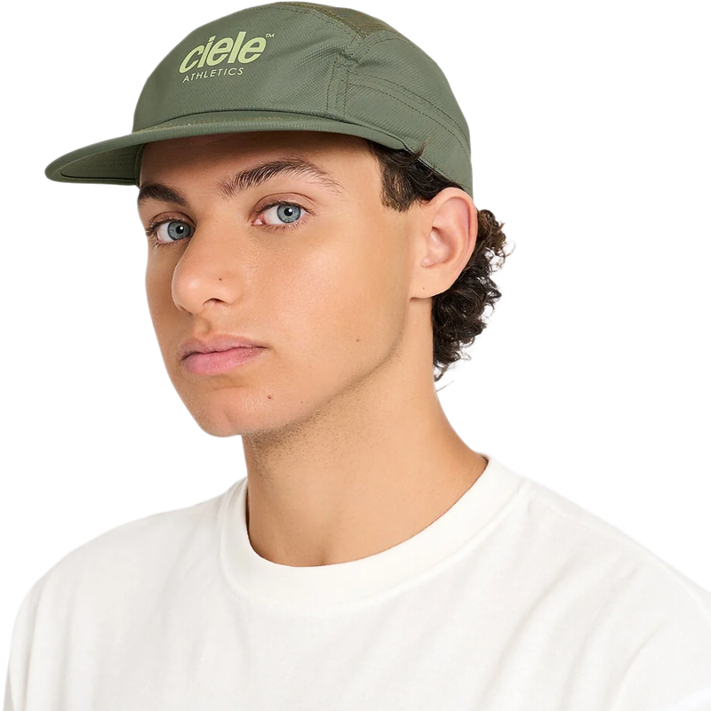 GOCap Classic Athletics, Ciele Athletics GOCap Classic Athletics in Kombu on model front left