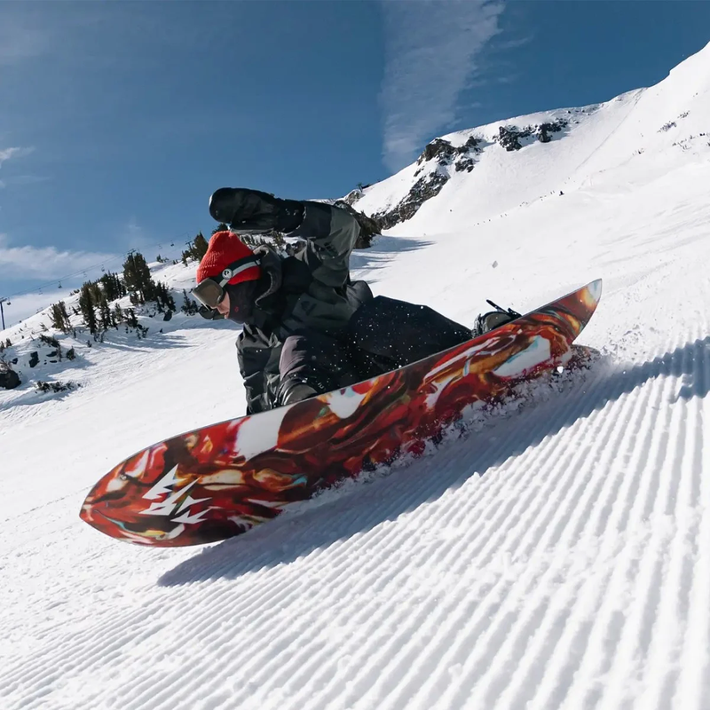 Storm Chaser, Jones Snowboards Storm Chaser on mountain