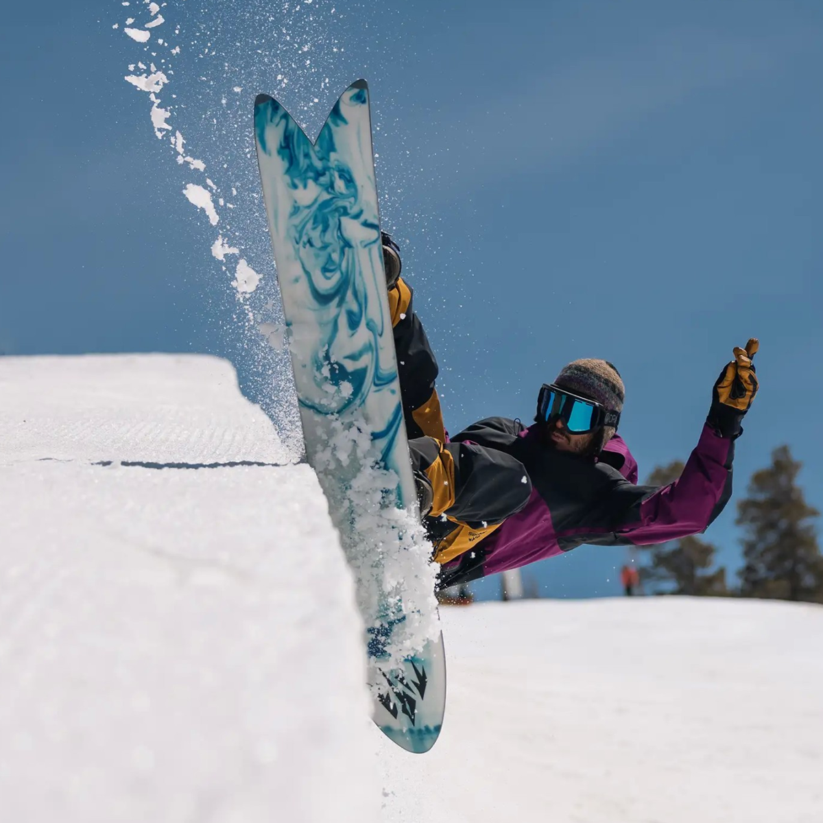 Storm Wolf alternate view