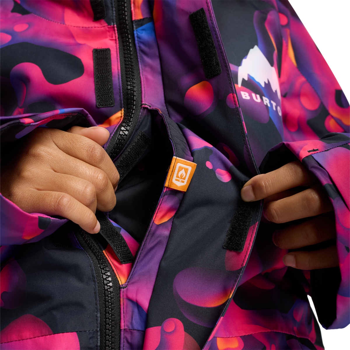 Youth Skimmer 2L Jacket alternate view