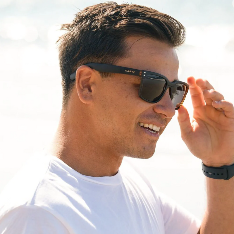 Rivals Polarized, Carve Rivals Matte Tort Black + Grey Polarized on model
