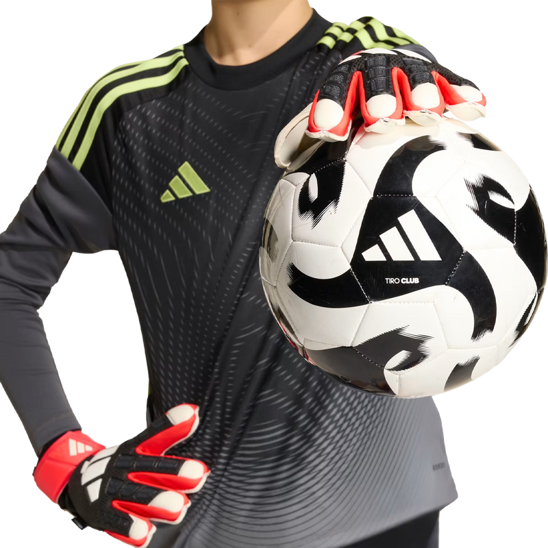 Youth Predator Match Fingersave Glove, Adidas Youth Predator Match Fingersave Glove gripping ball