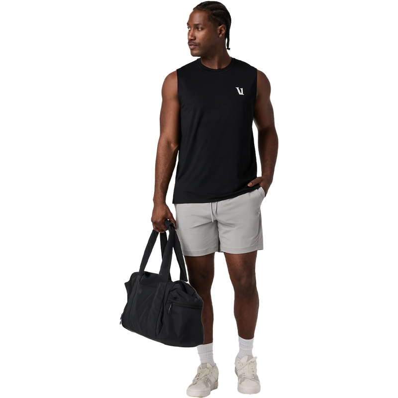 Vuori Gym Bag 2.0, Vuori Gym Bag 2.0 with male model