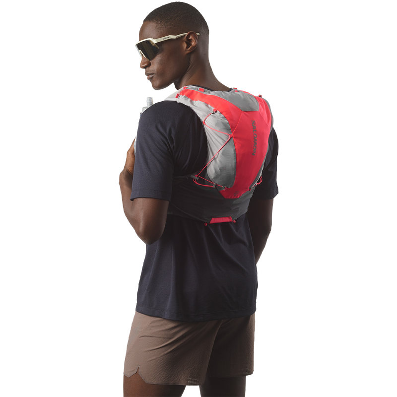 ADV Skin 12, Salomon ADV SKIN 12 back on runner