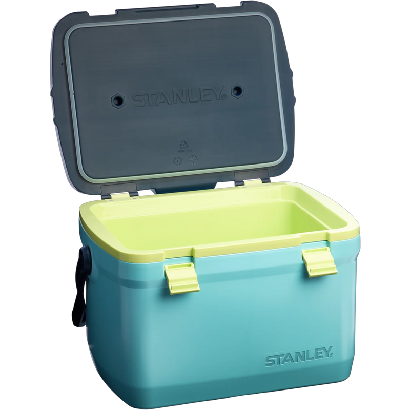 Easy-Carry Outdoor Cooler - 16 qt, Stanley The Easy-Carry Outdoor Cooler 16qt open