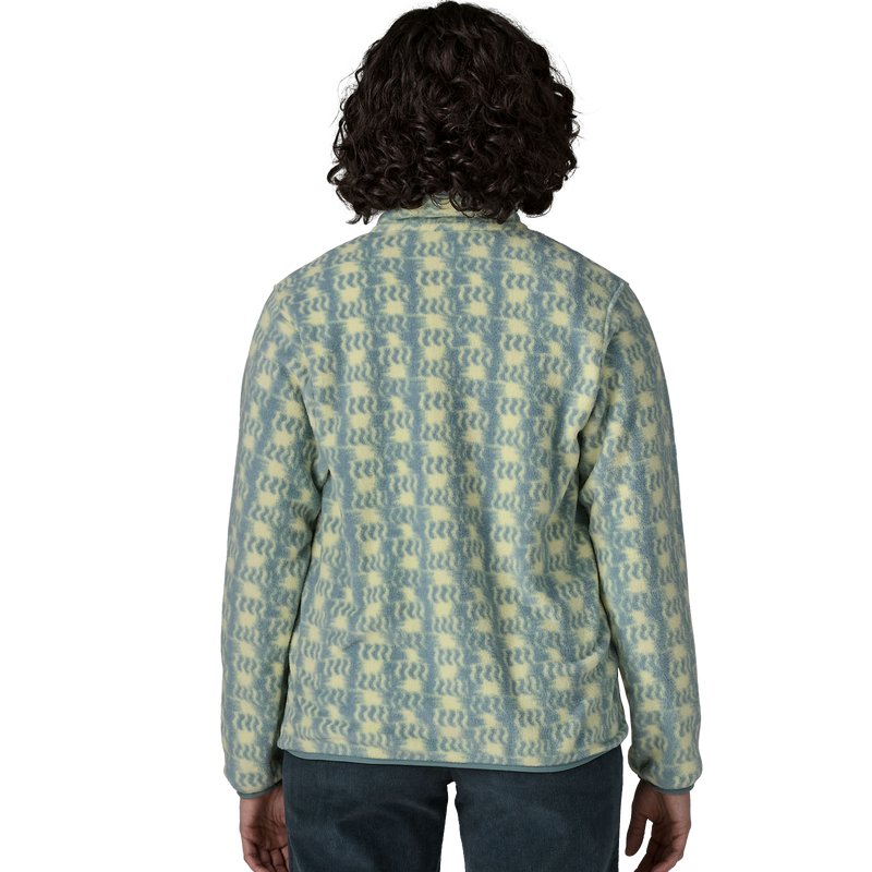Women's Lightweight Synchilla Snap-T Pull Over, Patagonia Women's Lightweight Synchilla Snap T Pullover back