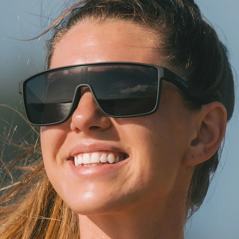 Sanctum Polarized, Tifosi Optics Sanctum Polarized on model