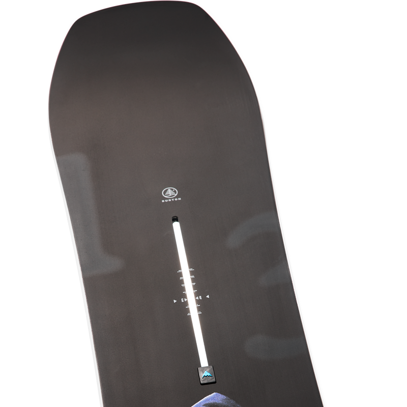 Burton Family Tree Hometown Hero Camber Demo Snowboard, Burton Family Tree Hometown Hero Camber nose