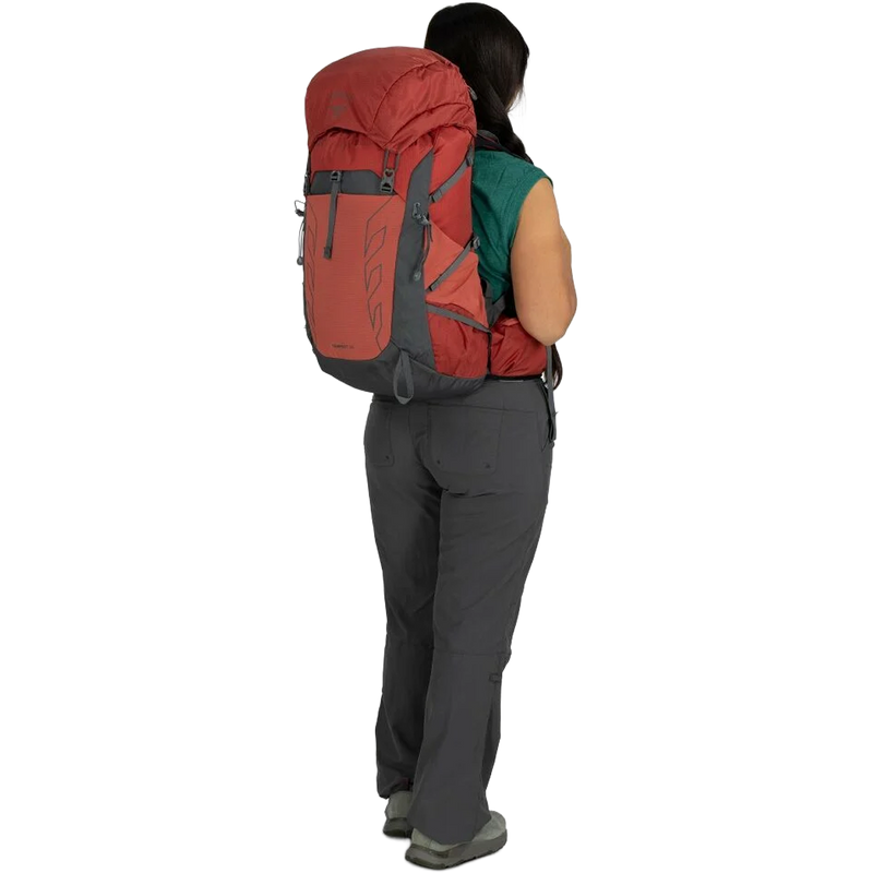 Women's Tempest 33, Osprey Women's Tempest 33 back on model