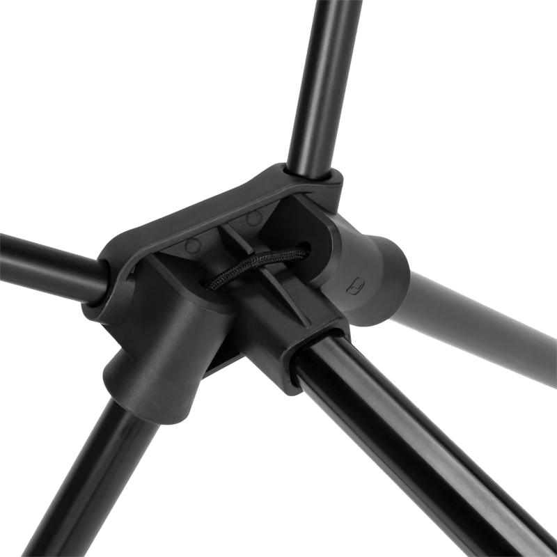 Chair One Highback (re), Heliniox Chair One Highback (re) in Blackout Edition hub and poles