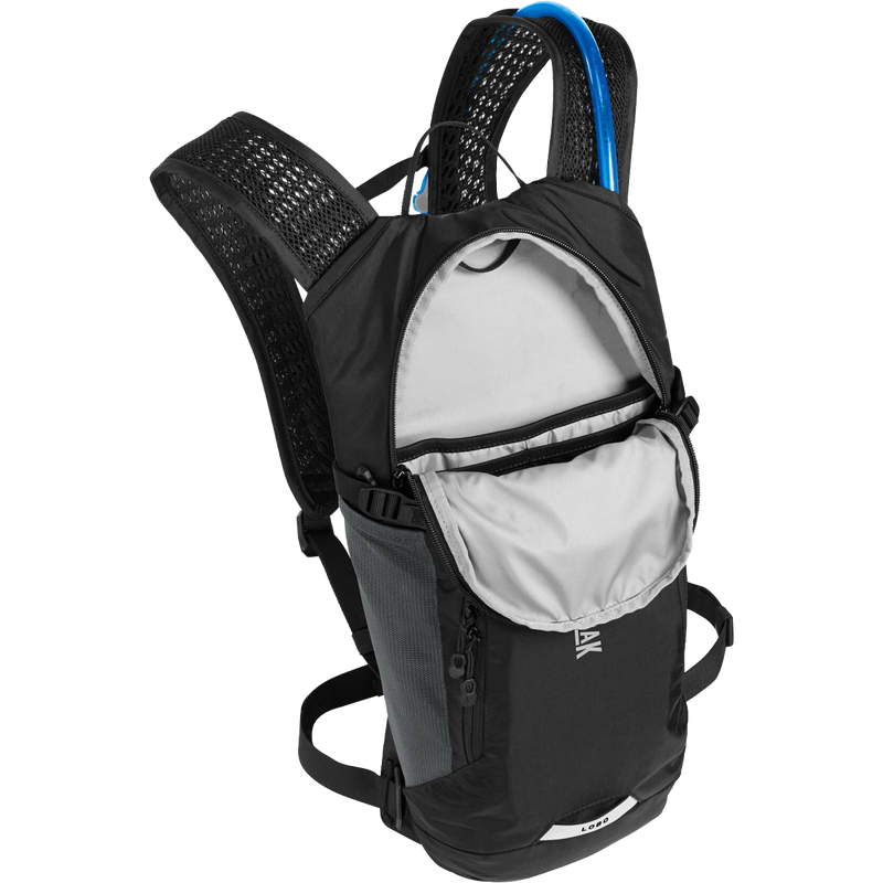Lobo 9 70 oz, Camelbak Lobo 9 70oz front pocket
